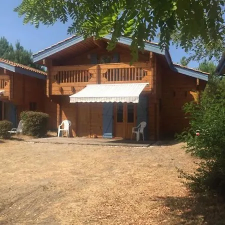 בית נופש Chalet Mimizan